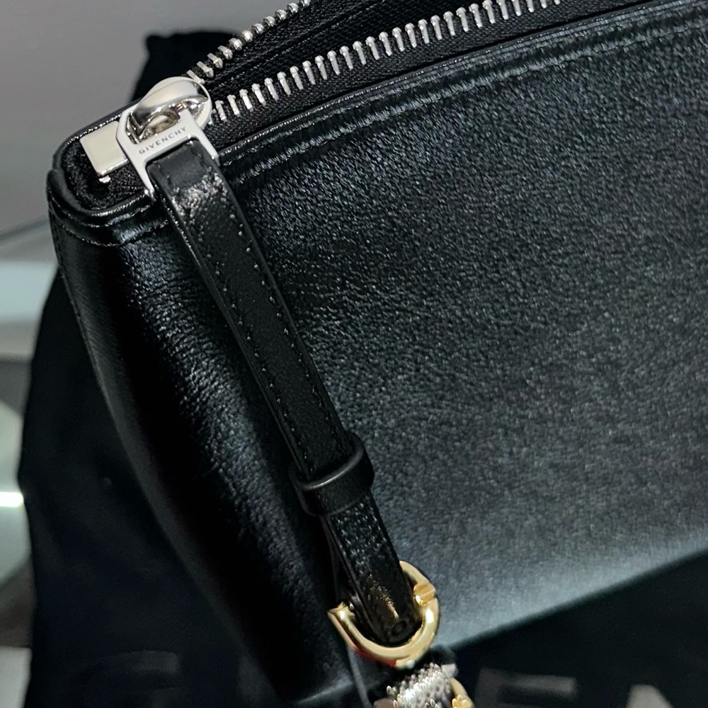 New GIVENCHY Voyou Leather Pouch - Black - Picture 2 of 11